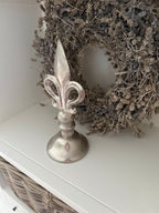 Lilie in Silber