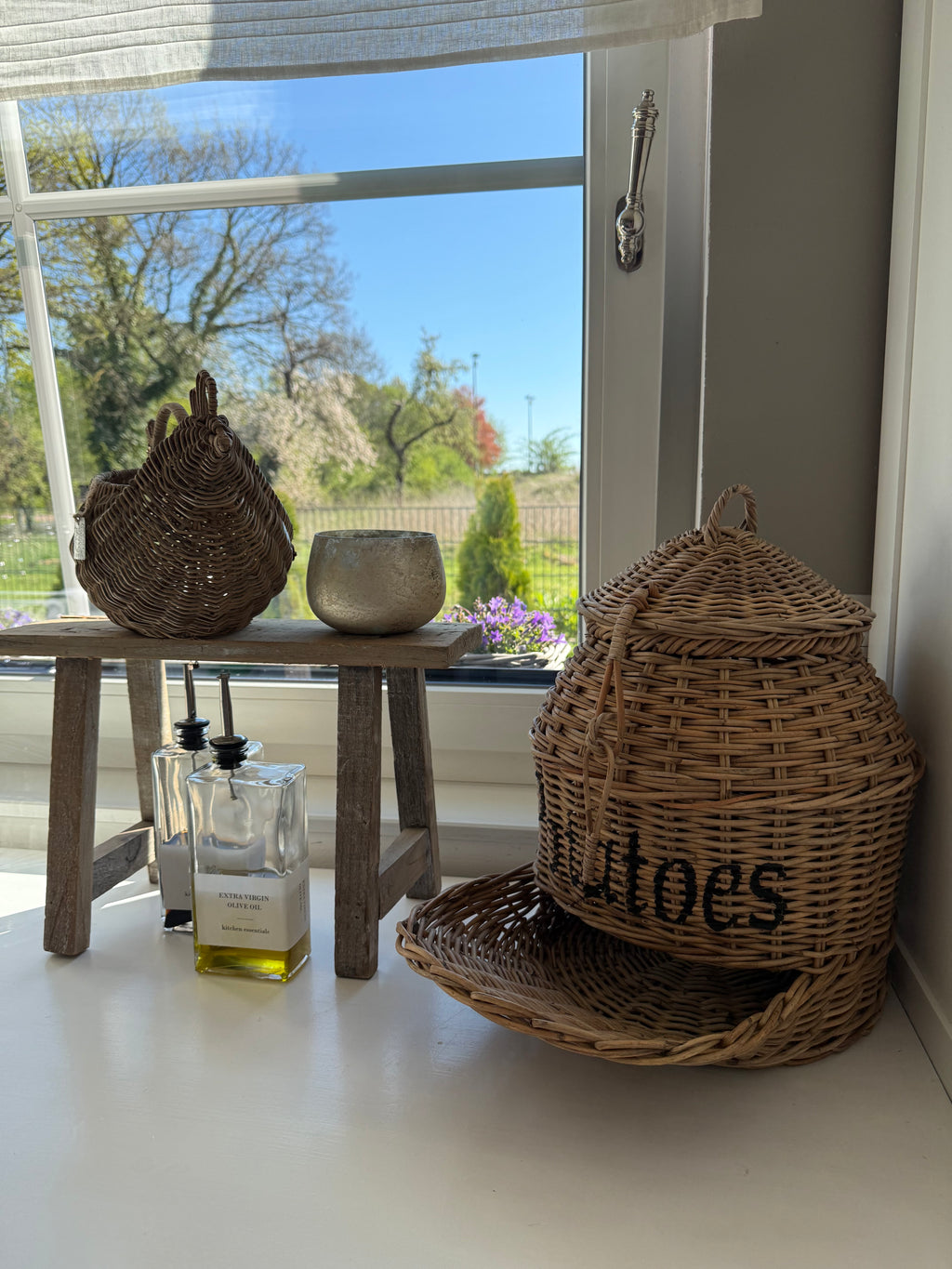 Kartoffelkorb aus Rattan
