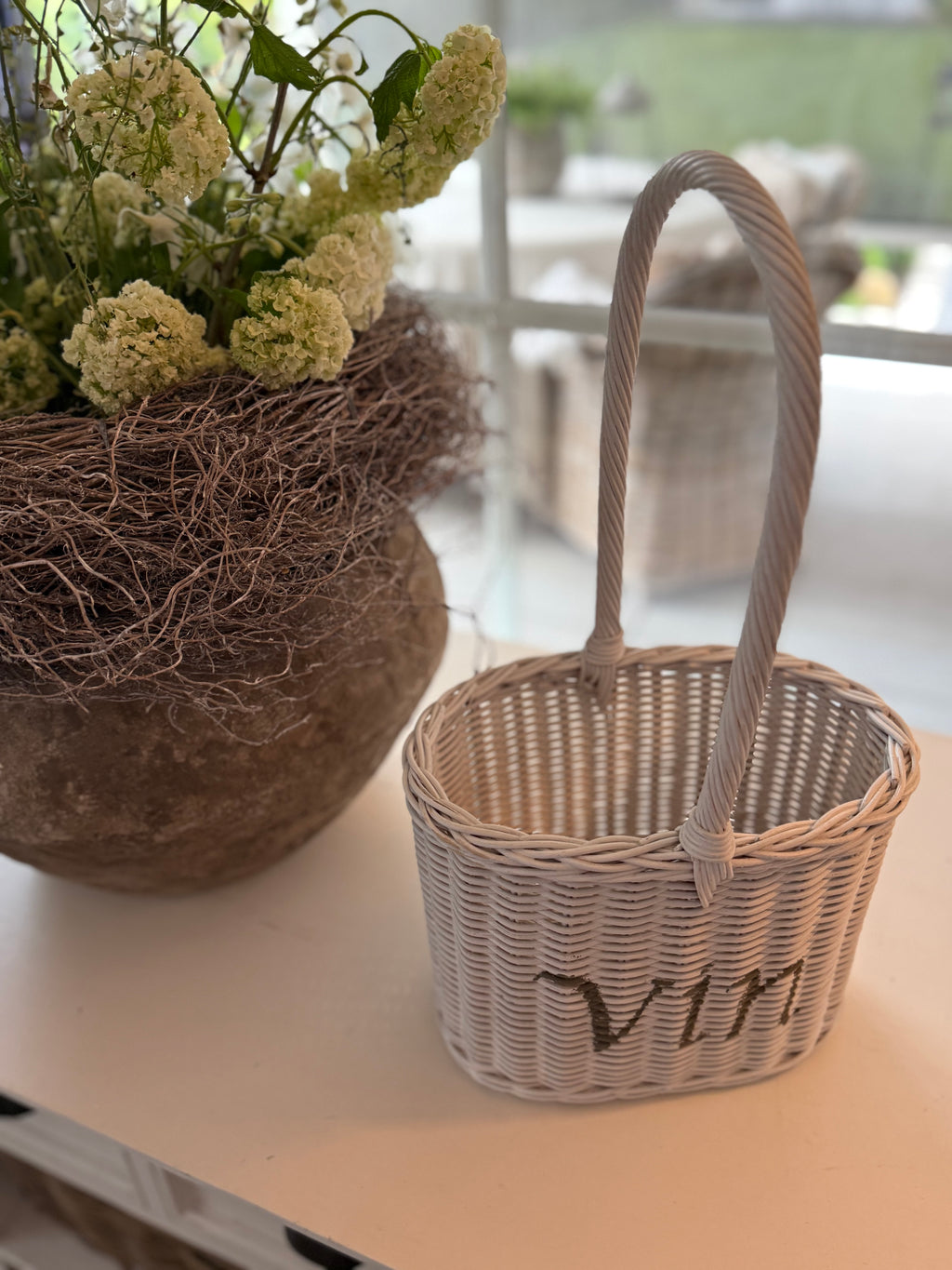 Rattankorb Weiß „Vin“