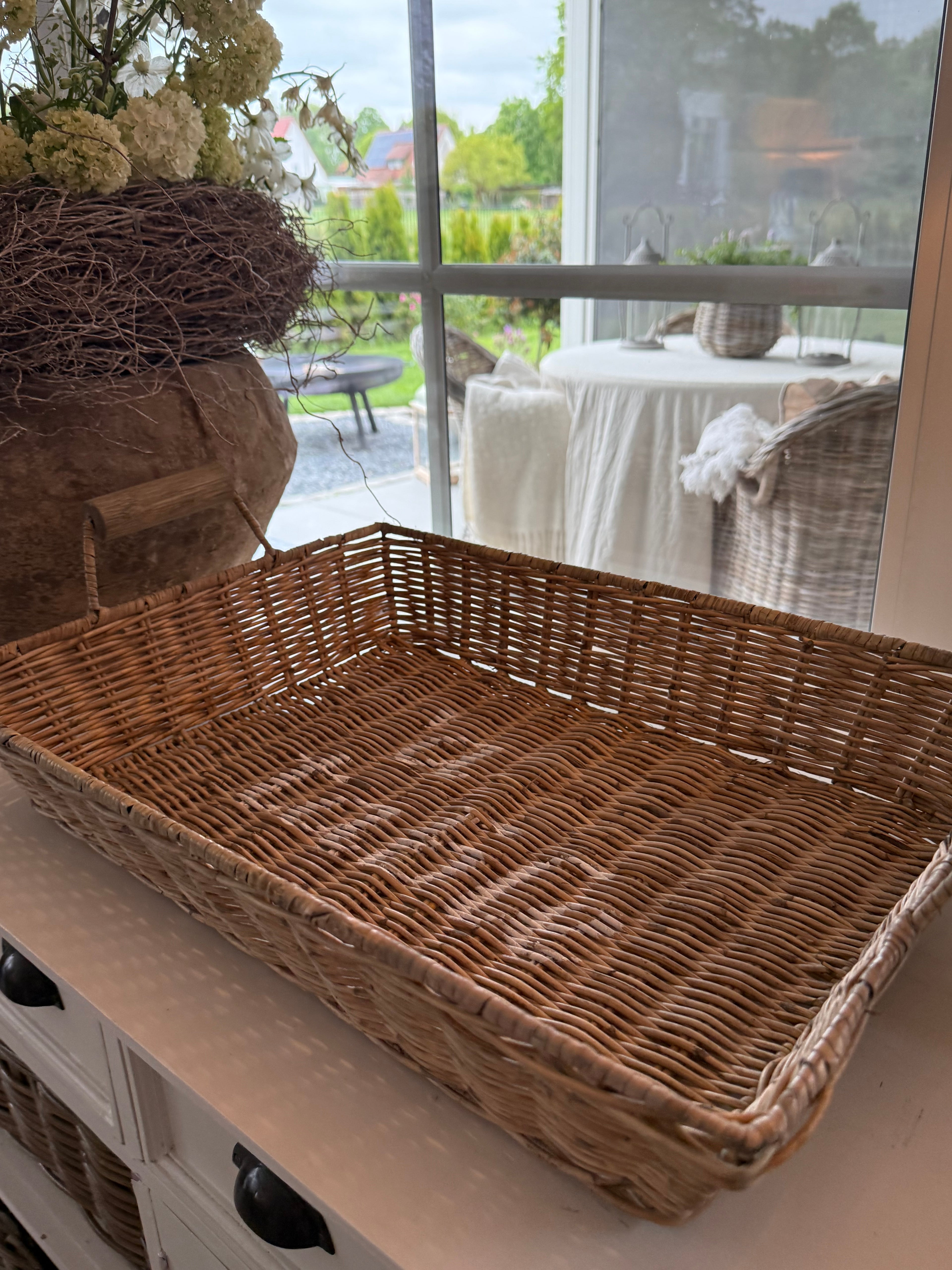 Rattan Tablett „a table“