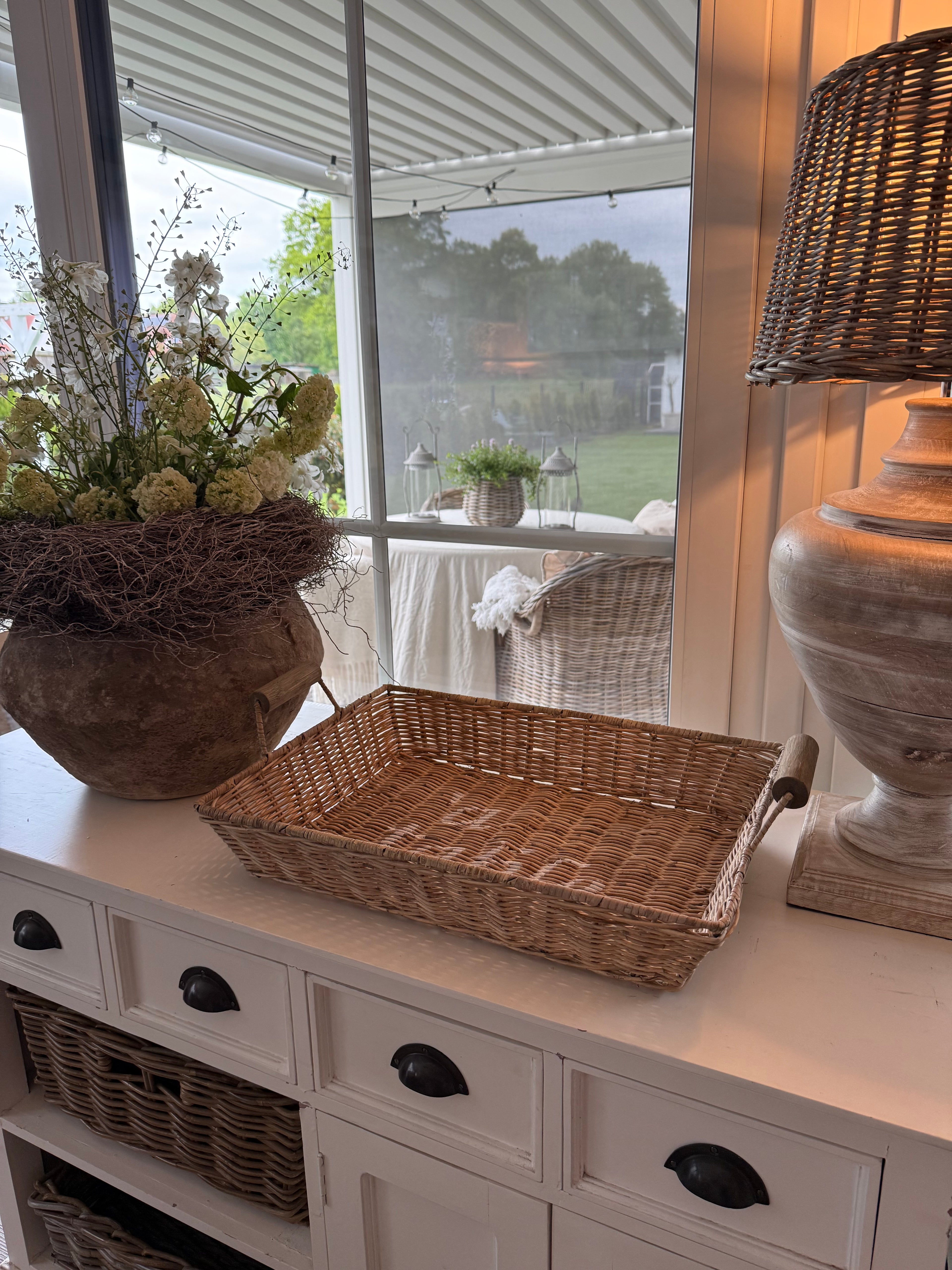 Rattan Tablett „a table“