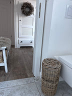 Toilettenrollenhalter aus Rattan