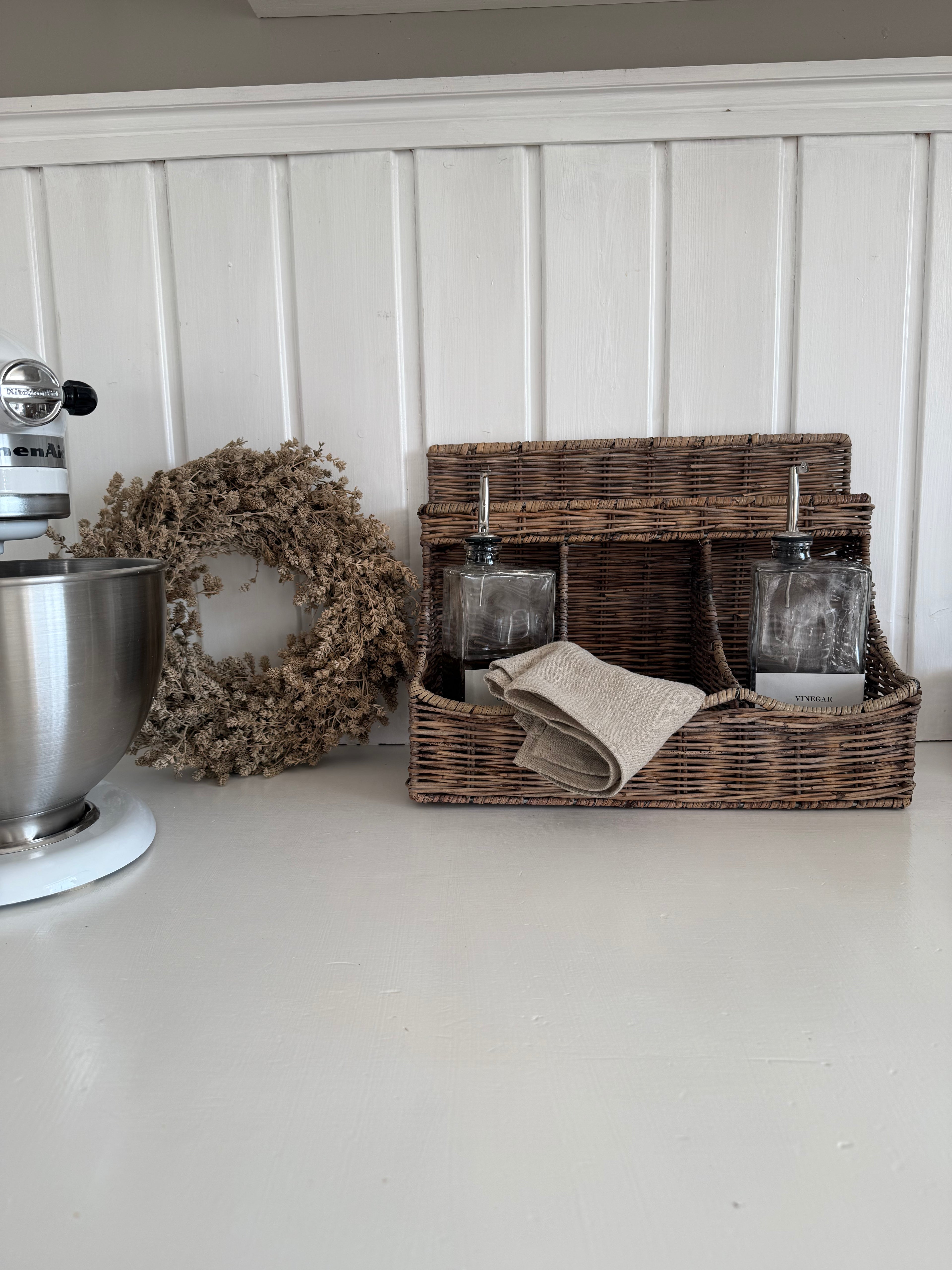 Organizer aus Rattan