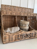 Rattan Utensilien-Regal