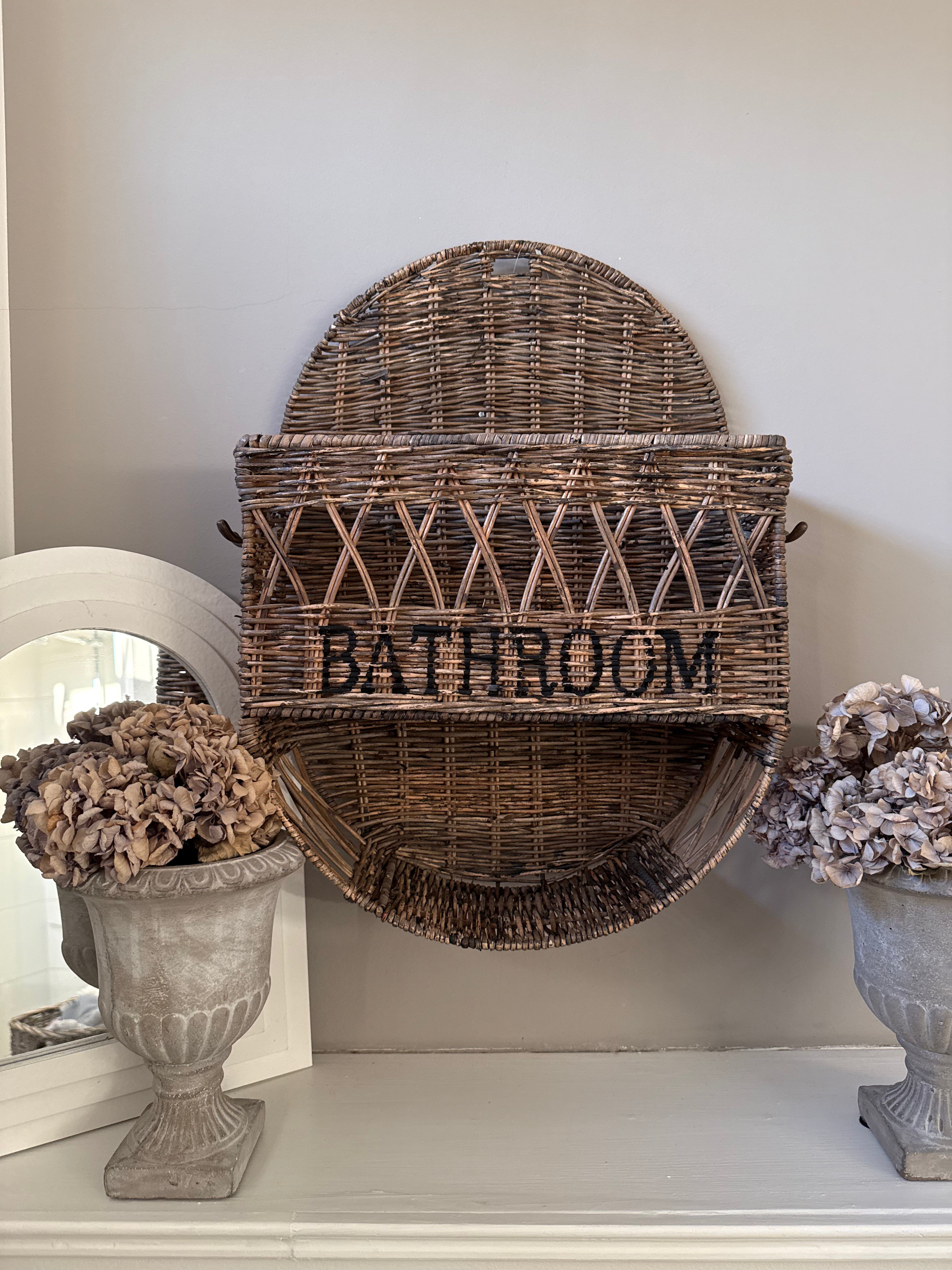 Rattan Wandregal fürs Badezimmer