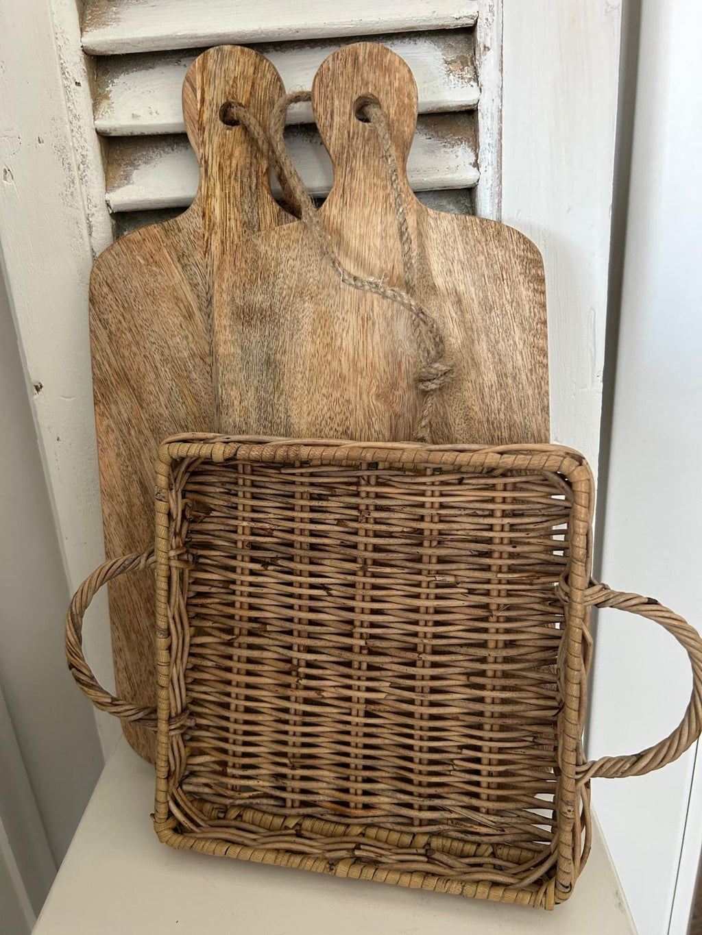 Kleines Rattan-Tablett